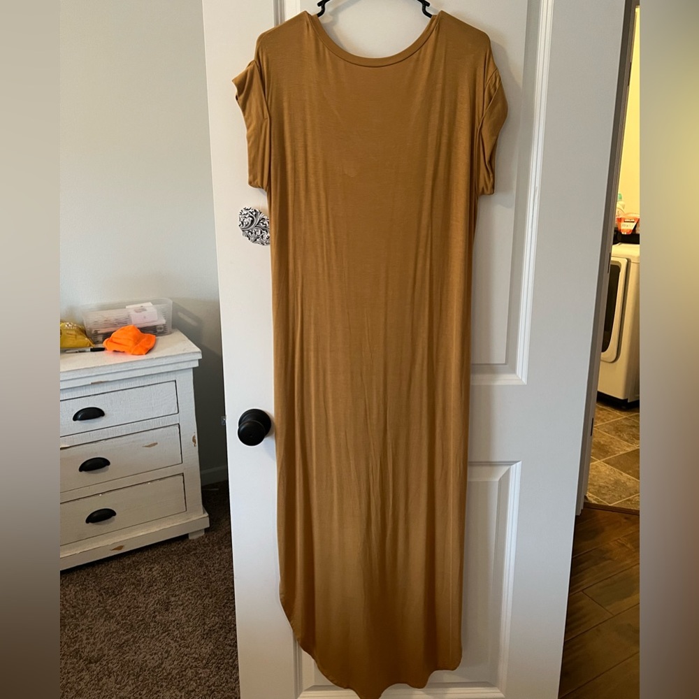 Knotted midi dress